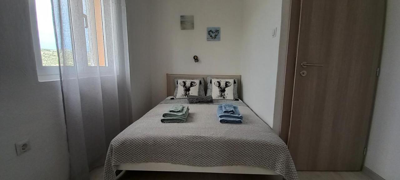 Apartments Toni 罗戈兹尼察 外观 照片